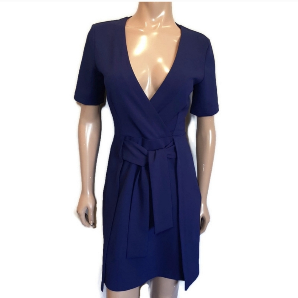 ❣️BREEZE Surplice Wrap Dress❣️